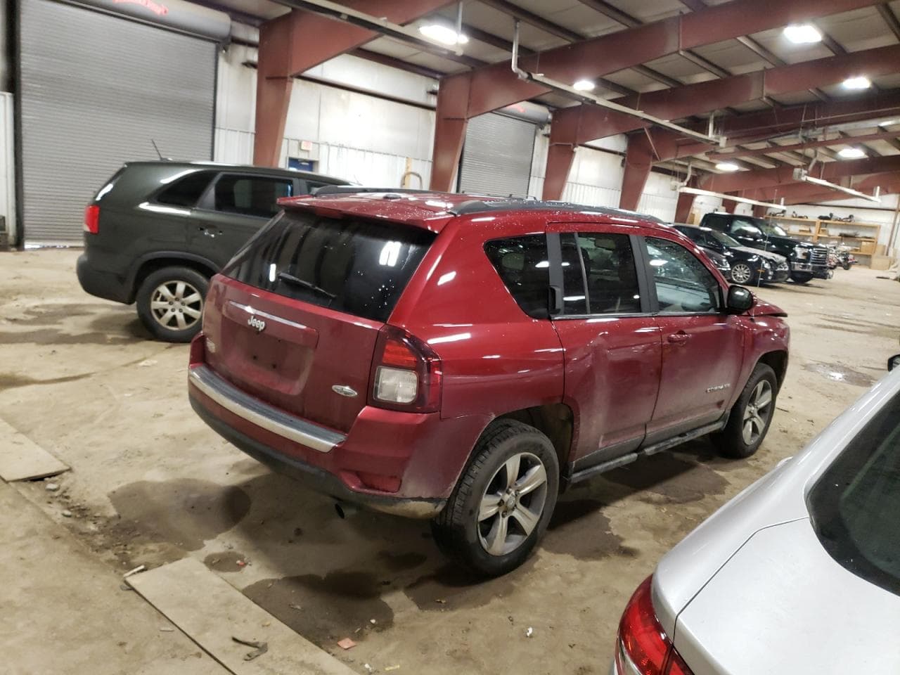 2016 Jeep Compass Latitude - foto 3