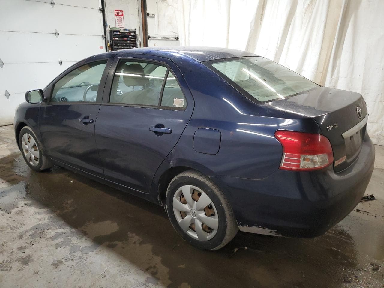 2008 Toyota Yaris - foto 2