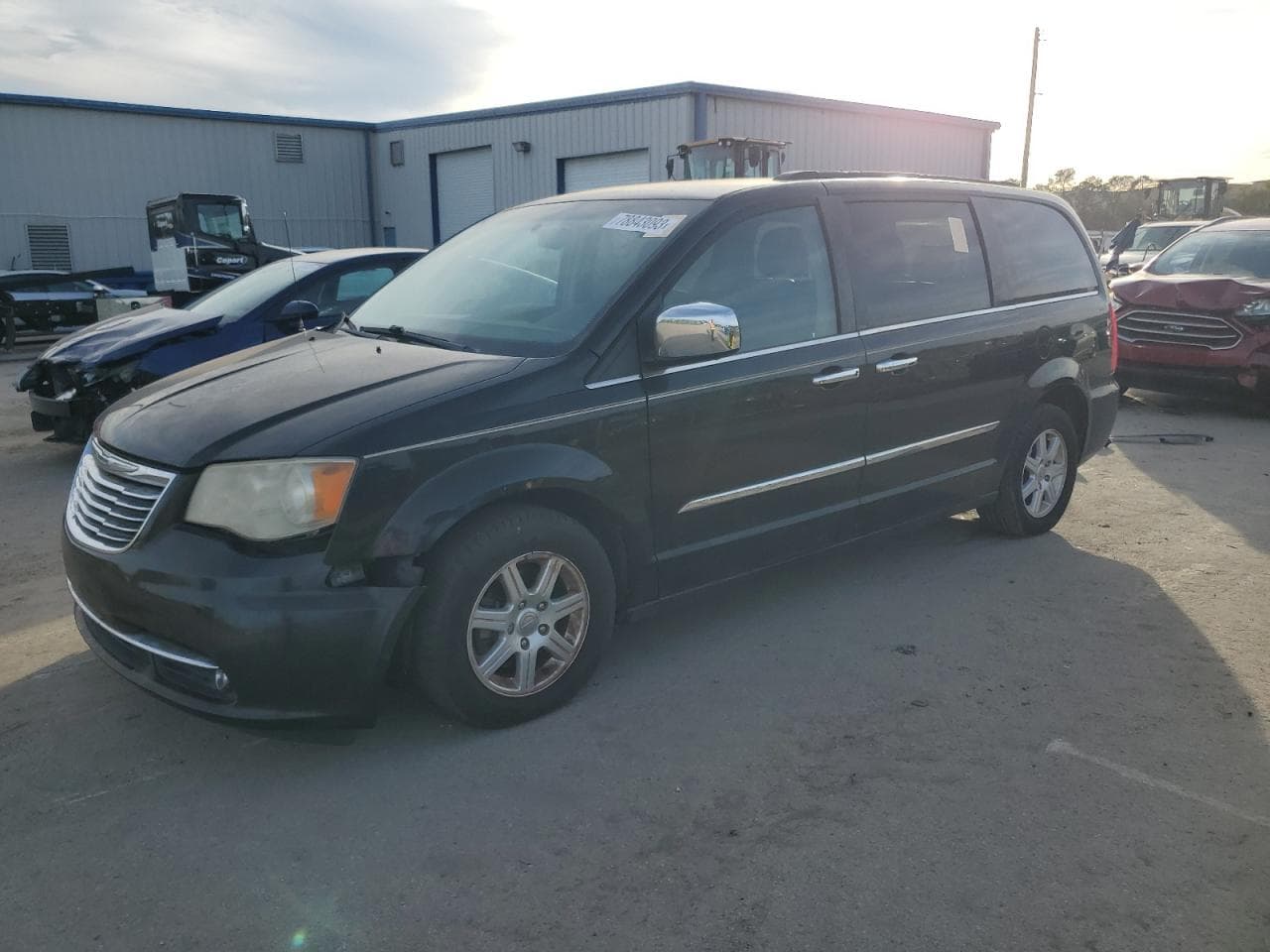 2012 Chrysler Town & Country Touring