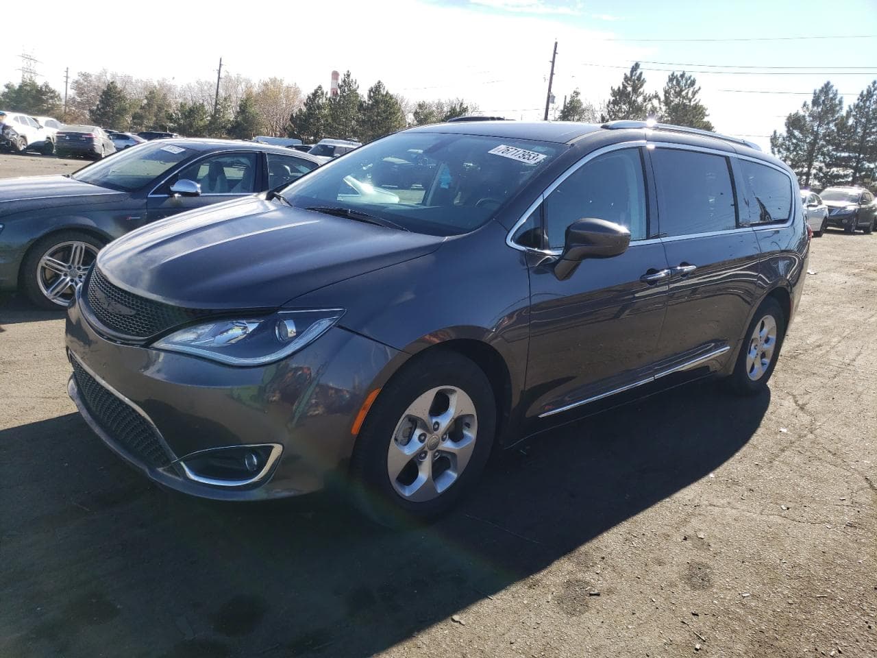 2017 Chrysler Pacifica Touring L Plus