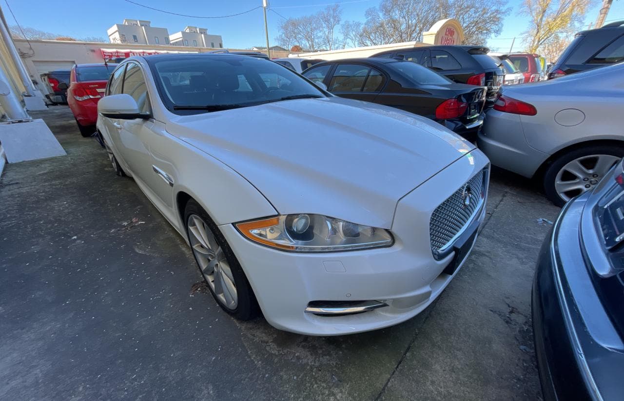 2013 Jaguar Xj