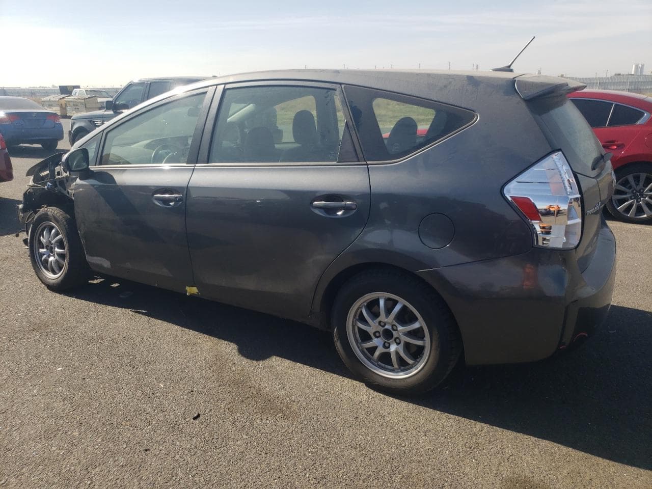 2012 Toyota Prius V Three - foto 2