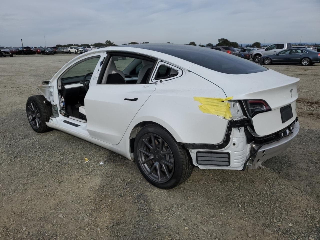 2021 Tesla Model 3 - foto 2