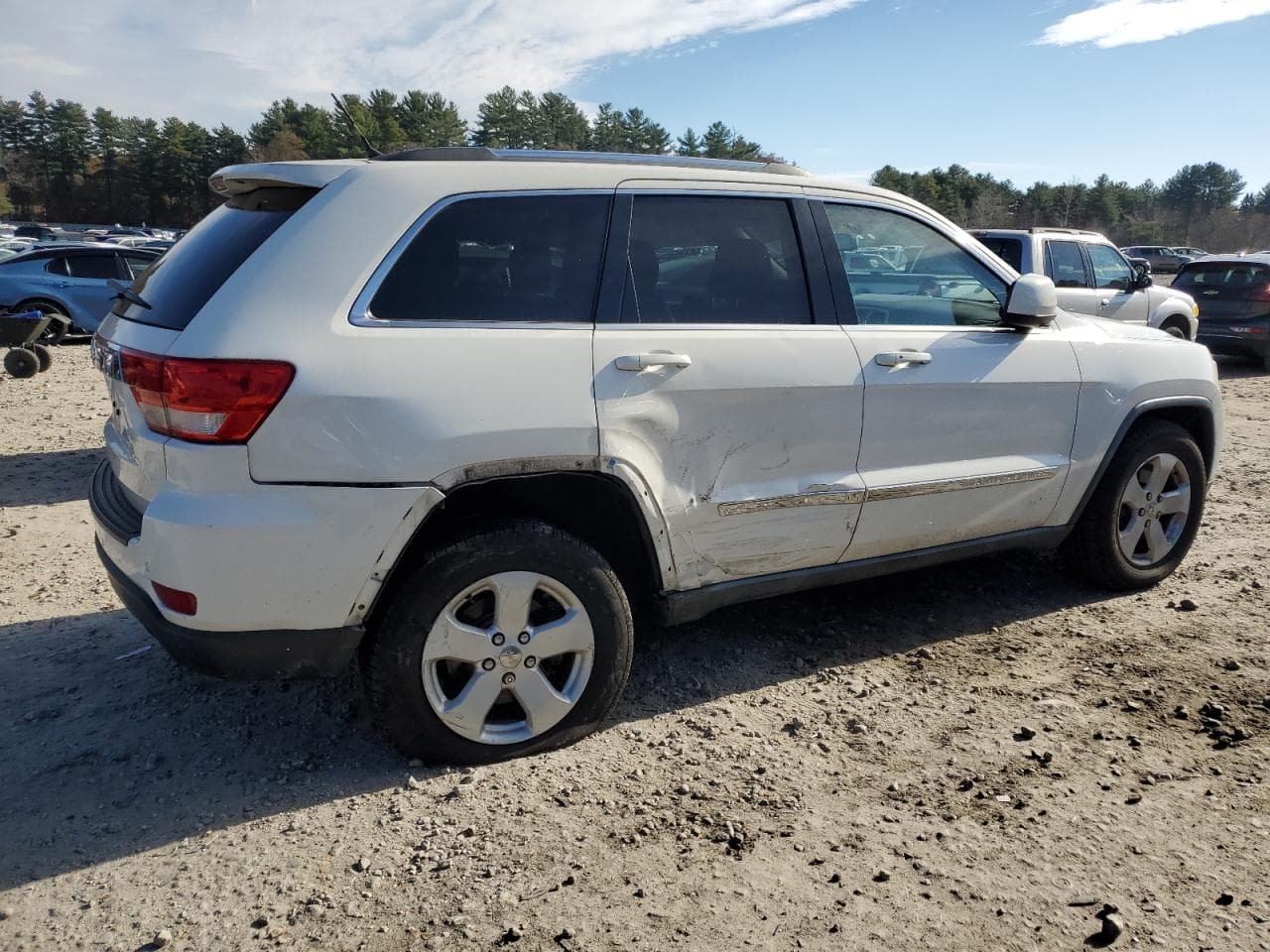 2011 Jeep Grand Cherokee Laredo - foto 3