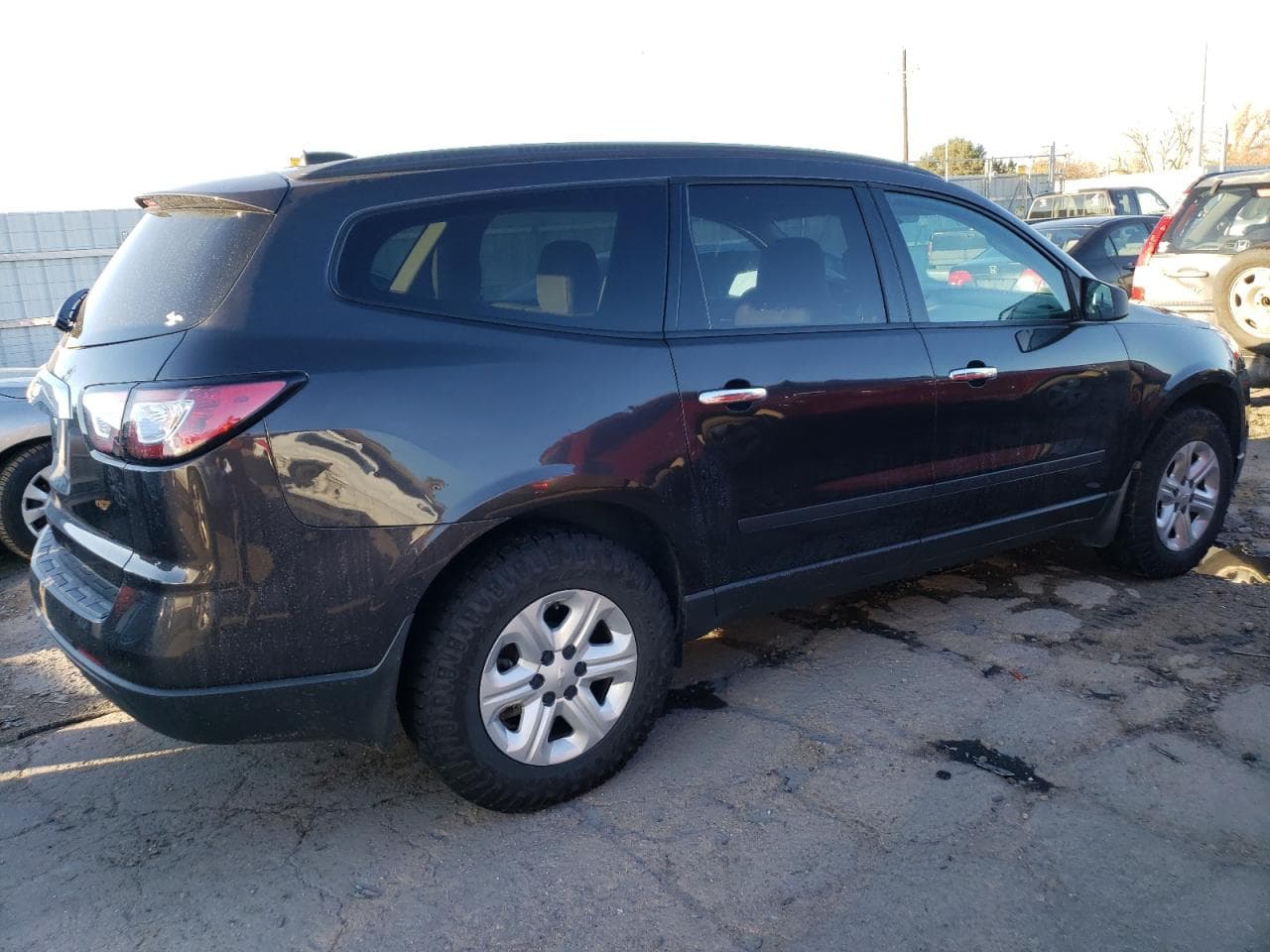 2017 Chevrolet Traverse Ls - foto 3