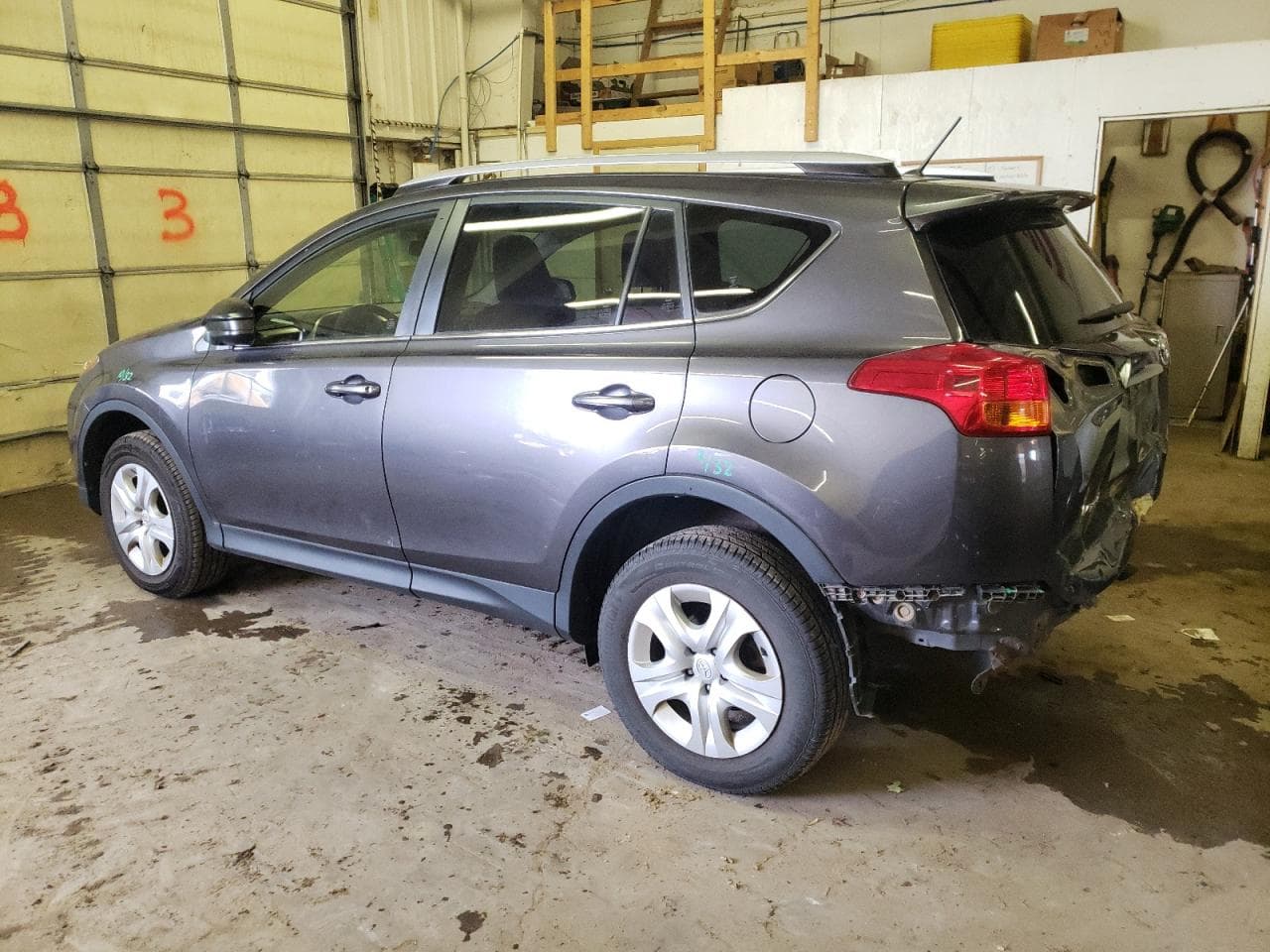 2013 Toyota Rav4 Le - foto 2
