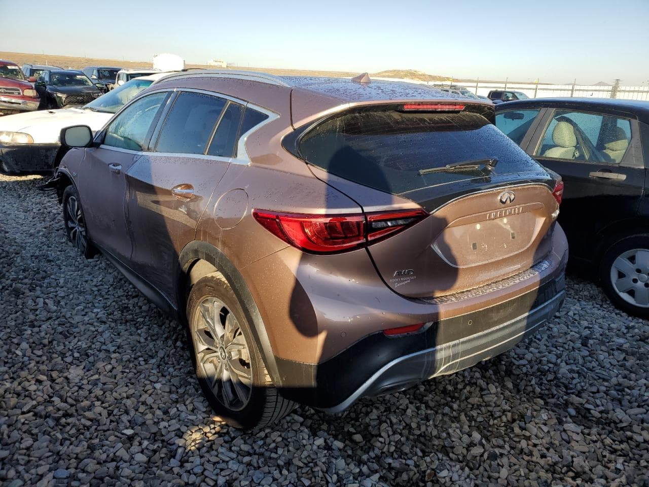 2017 Infiniti Qx30 Base - foto 2