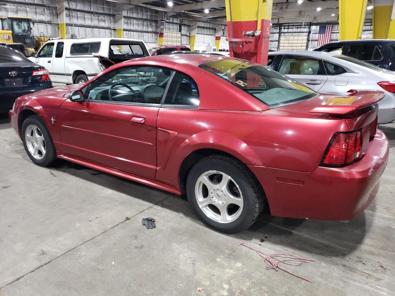 2003 Ford Mustang - foto 2