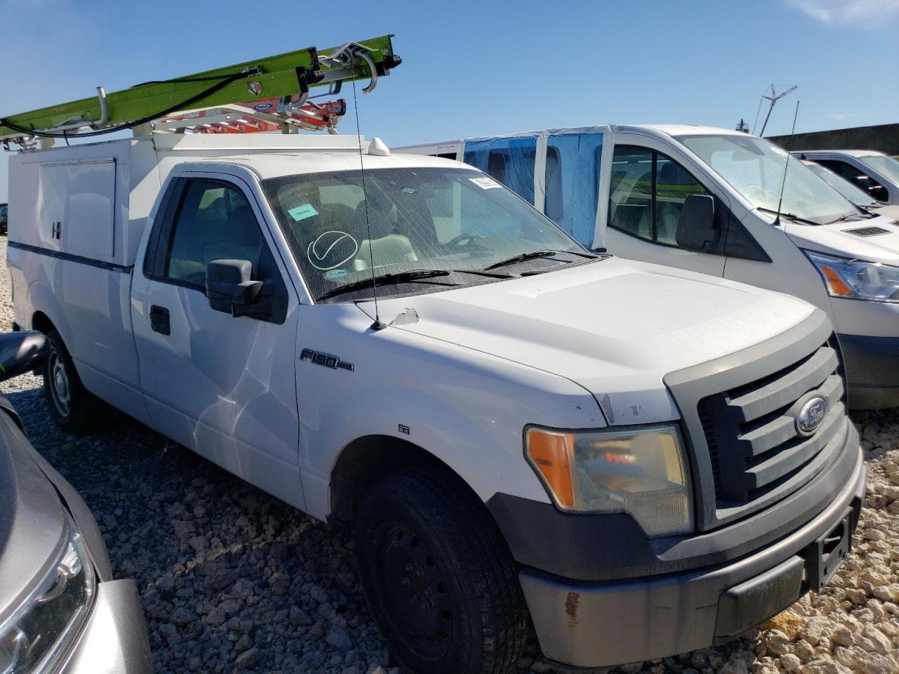2010 Ford F150 - foto 4