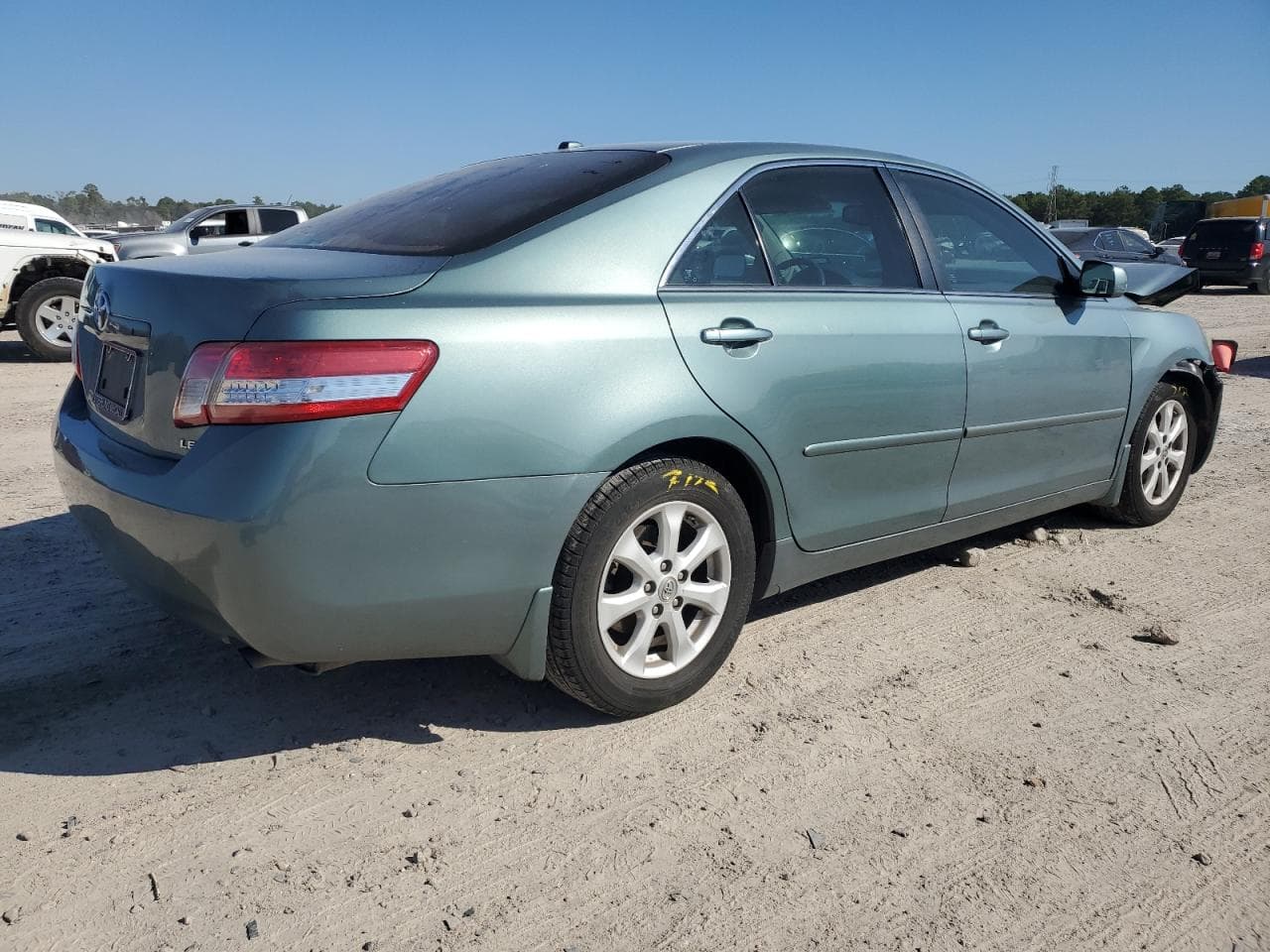 2010 Toyota Camry Le - foto 3