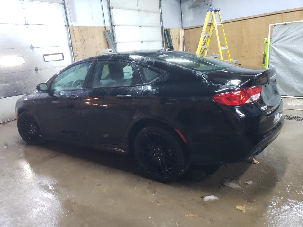 2015 Chrysler 200 S - foto 2