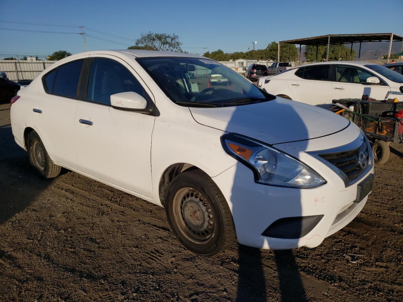 2017 Nissan Versa S - foto 4