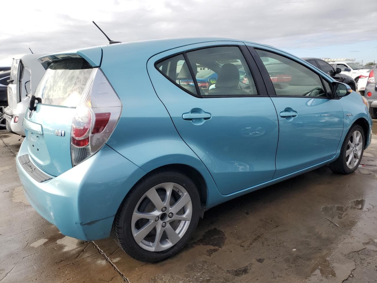 2014 Toyota Prius C - foto 3