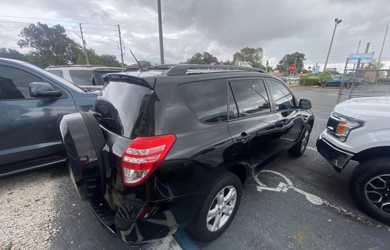 2012 Toyota Rav4 - foto 4