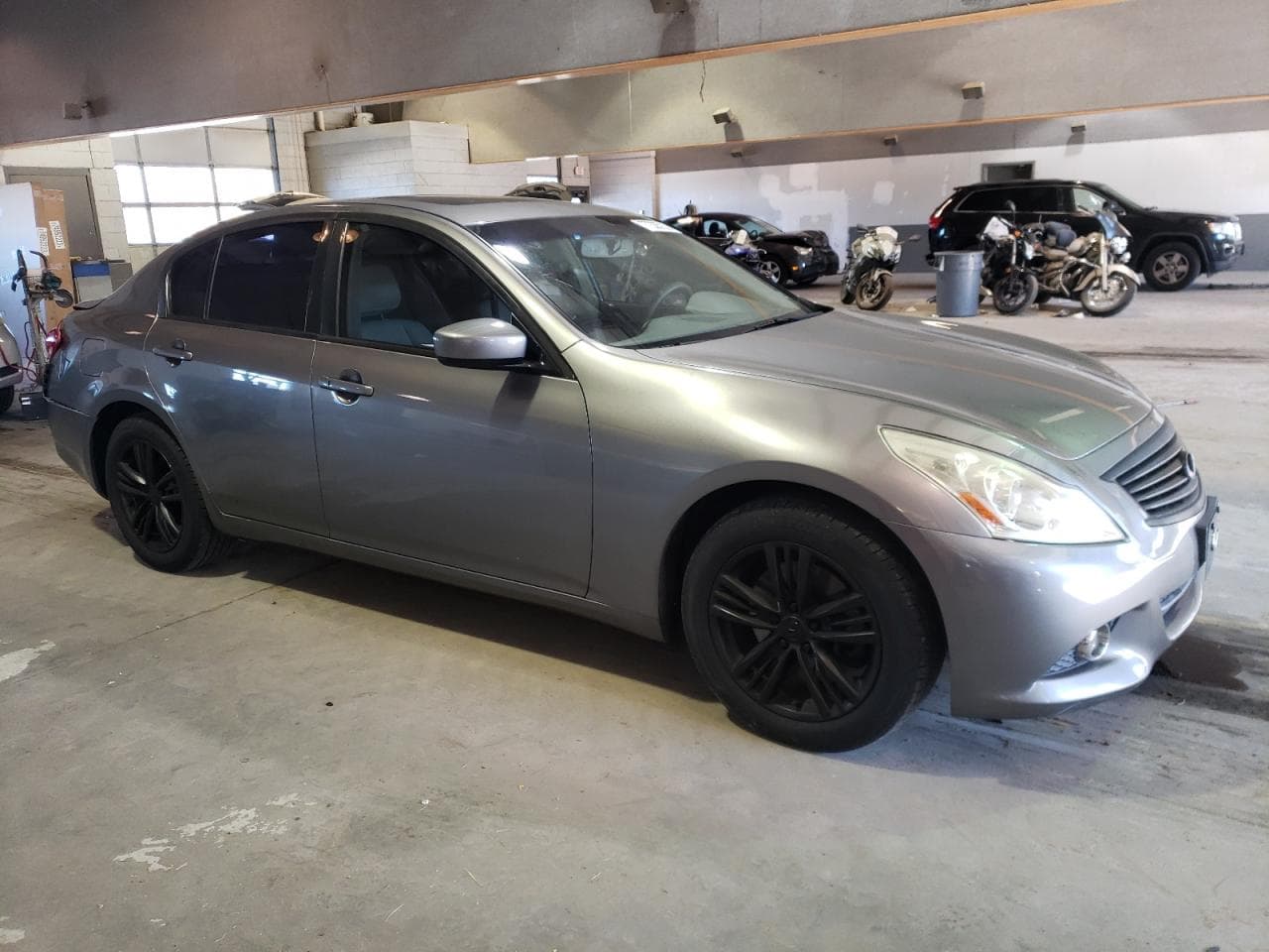 2013 Infiniti G37 - foto 4