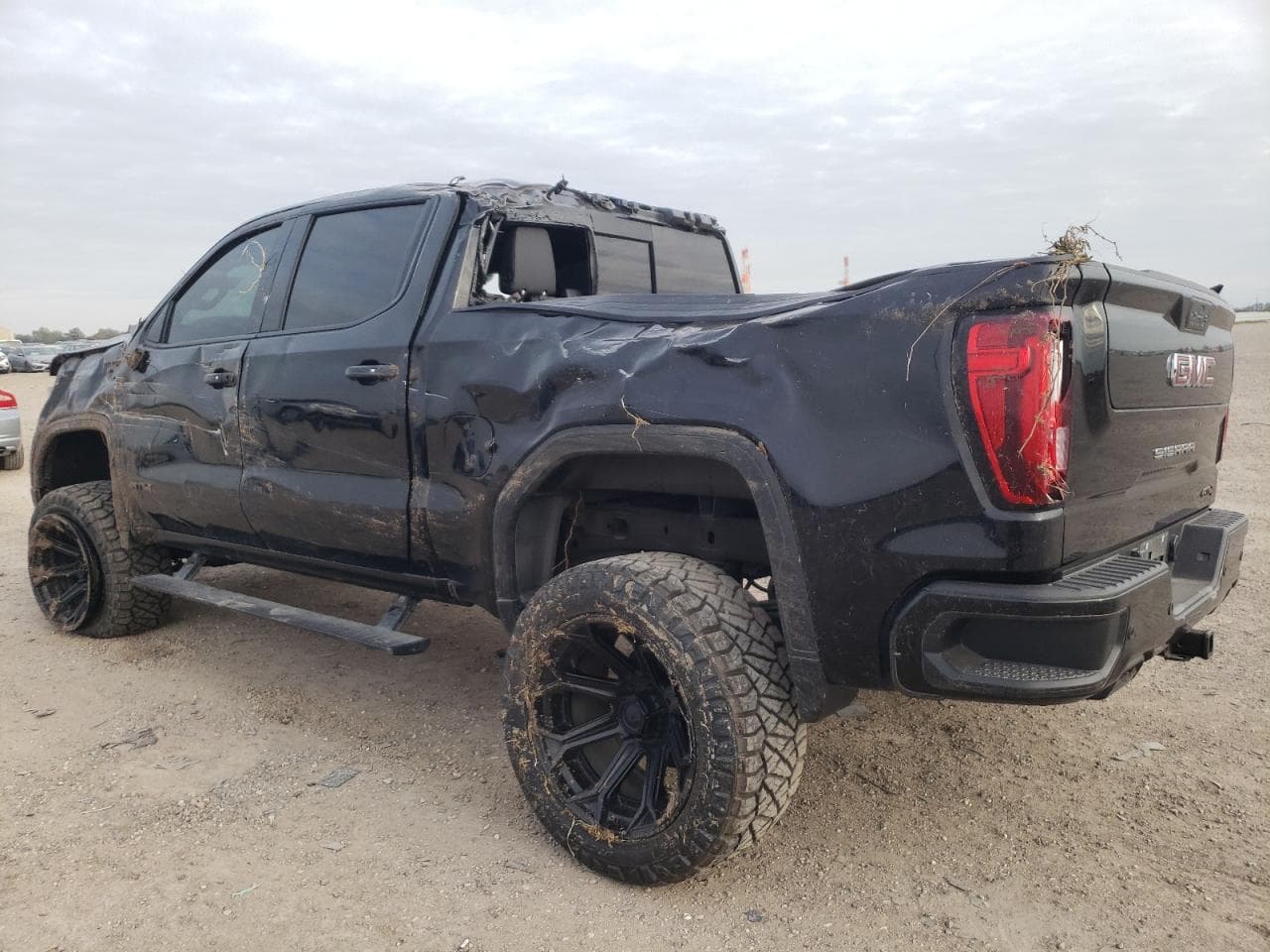 2021 GMC Sierra K1500 At4 - foto 2