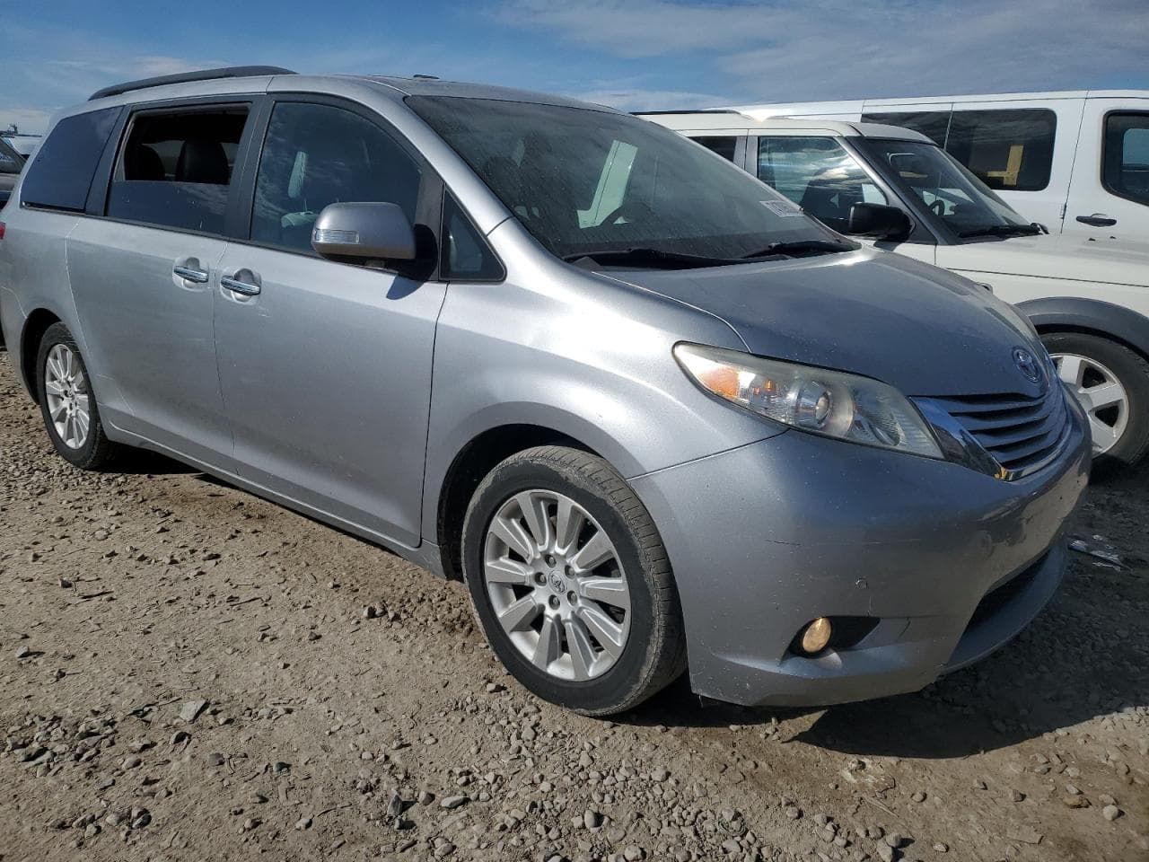 2013 Toyota Sienna Xle - foto 4