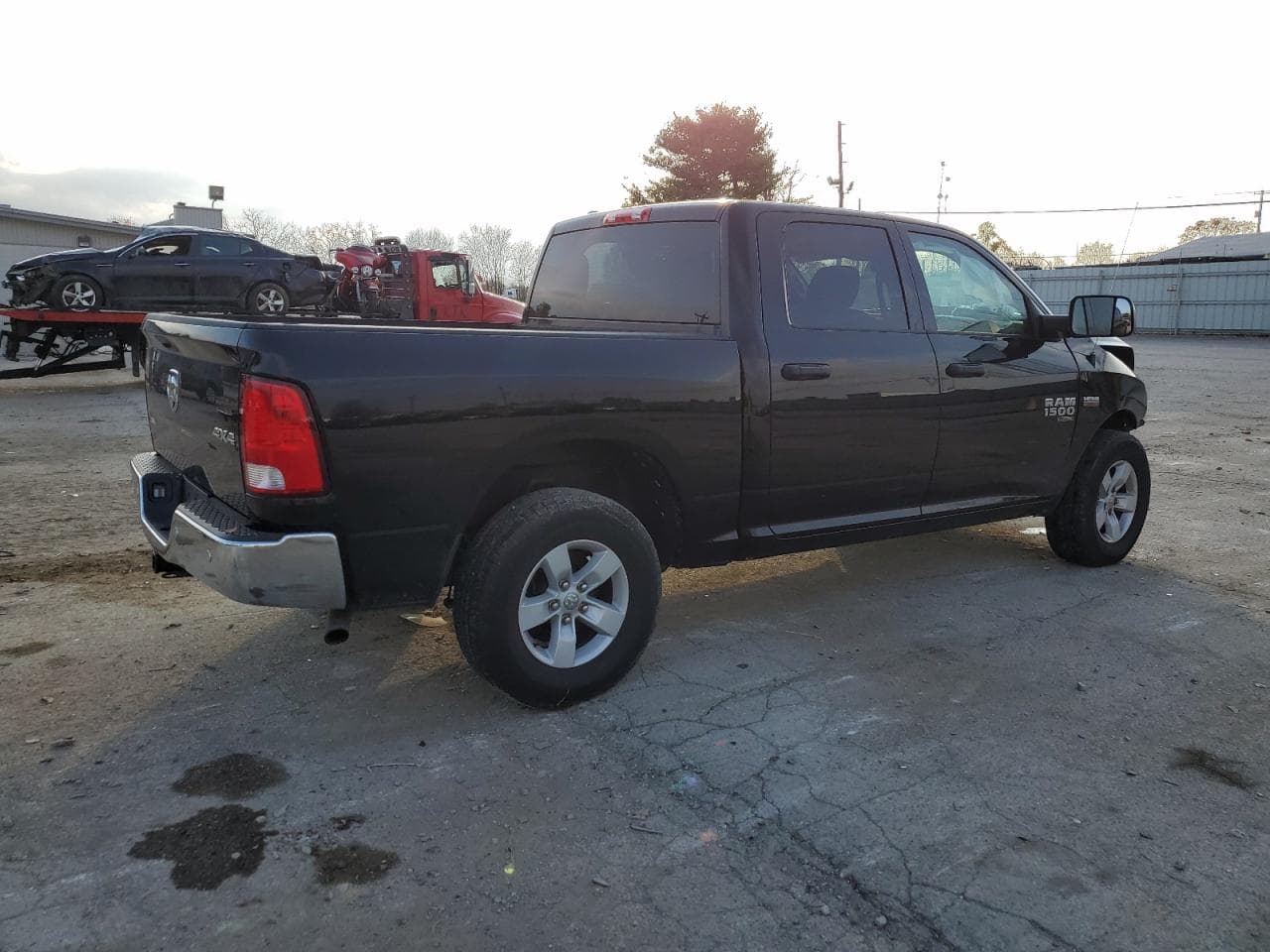 2019 Ram 1500 Classic Tradesman 4X4 5'7 Box - foto 3