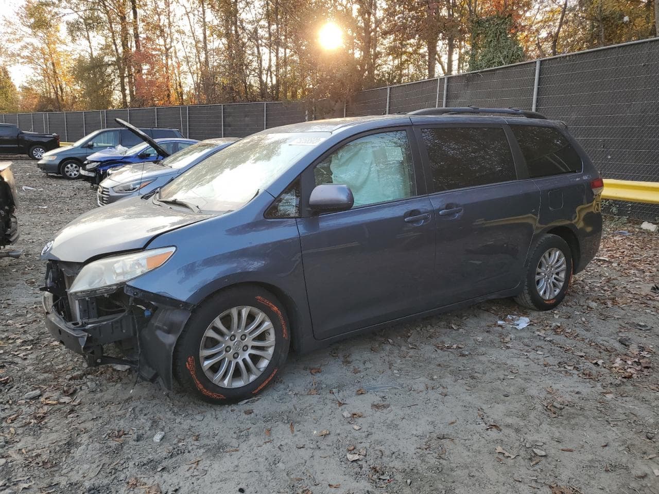 2013 Toyota Sienna Xle