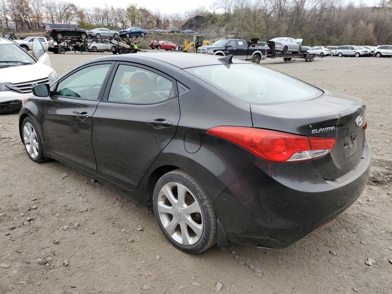 2013 Hyundai Elantra Limited - foto 2