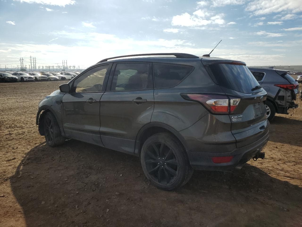 2017 Ford Escape Titanium - foto 2