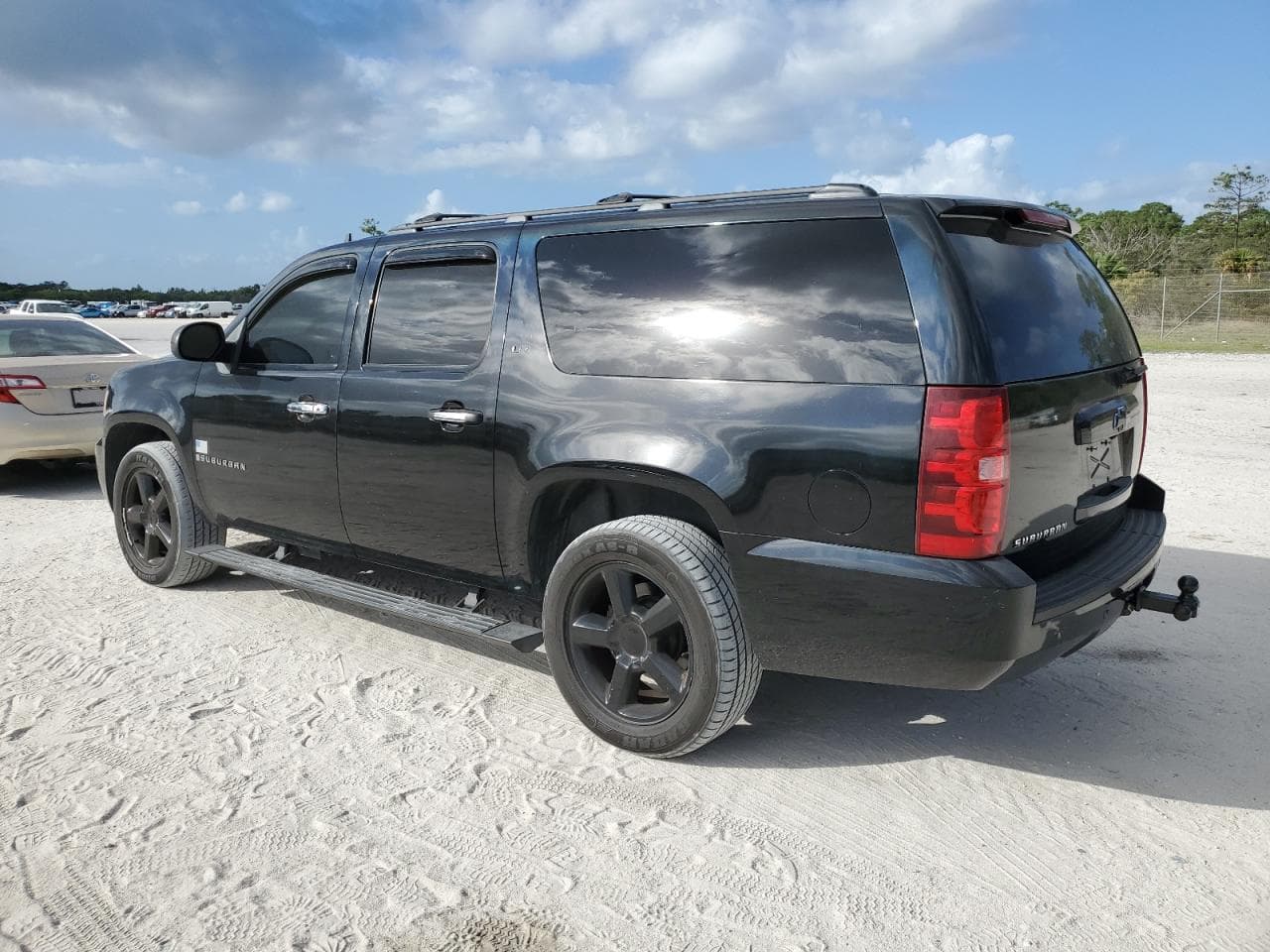 2007 Chevrolet Suburban K1500 - foto 2