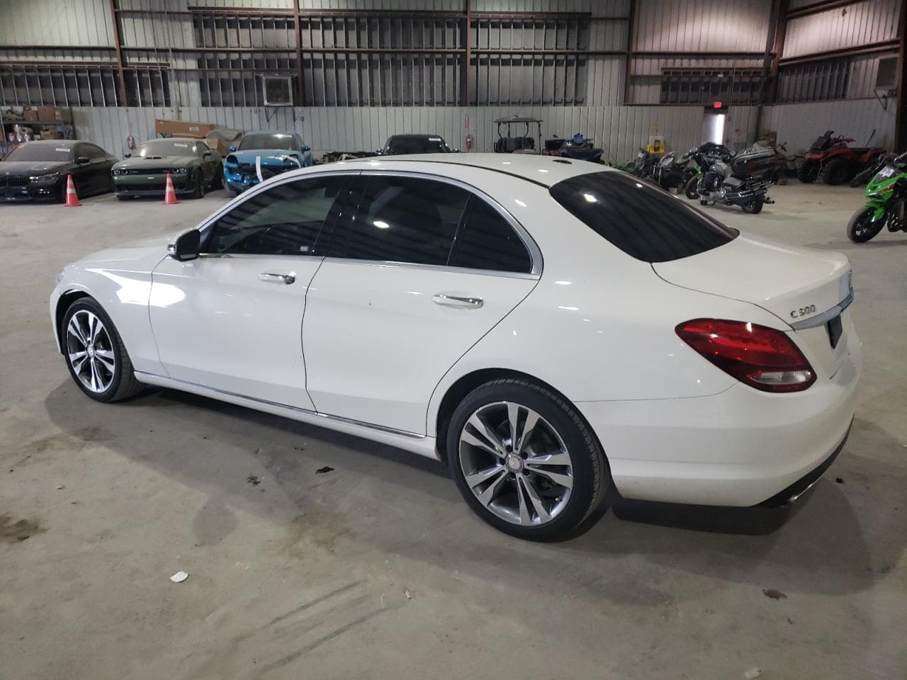 2016 Mercedes-Benz C 300 4Matic - foto 2