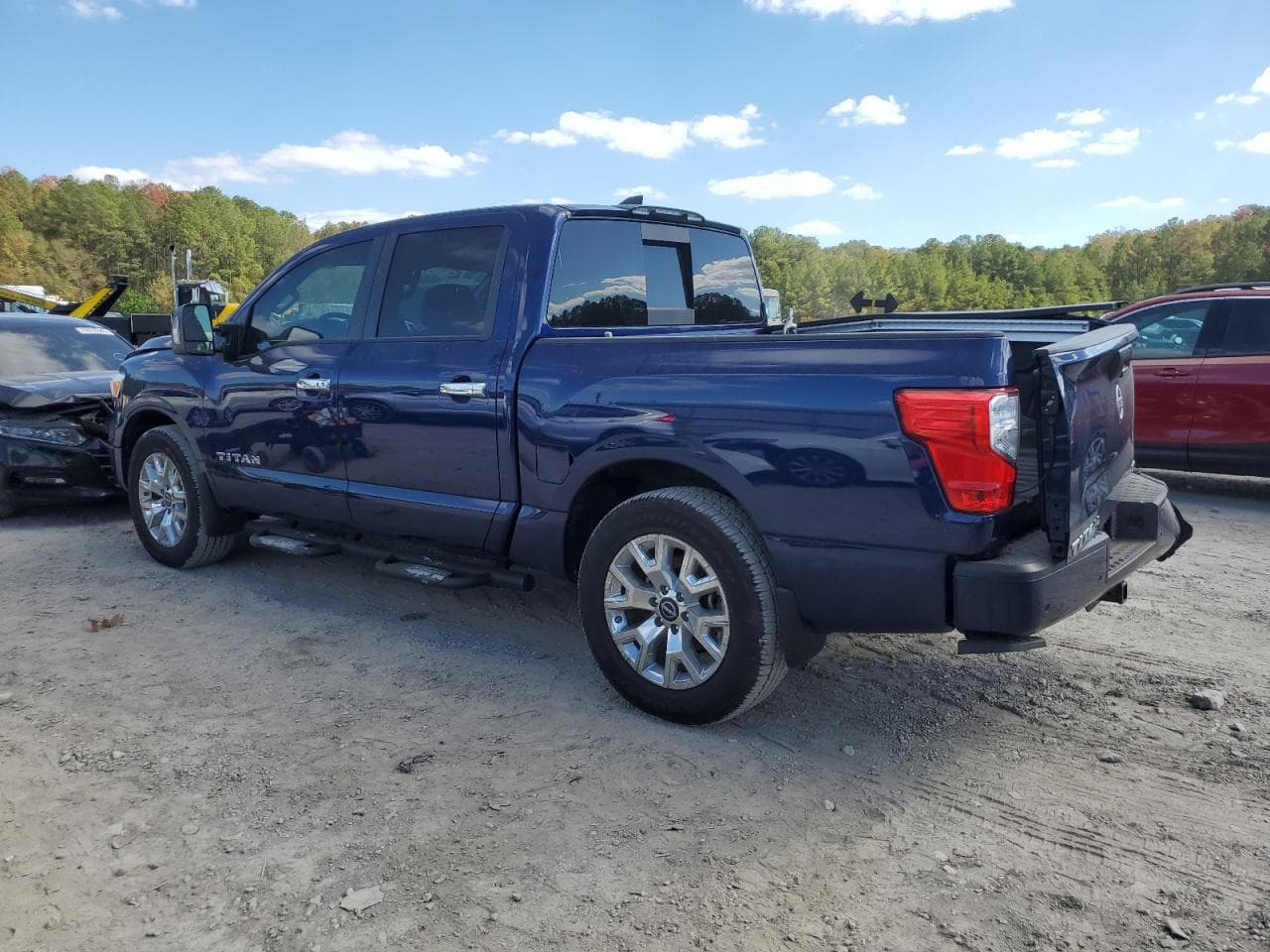 2023 Nissan Titan Sv - foto 2