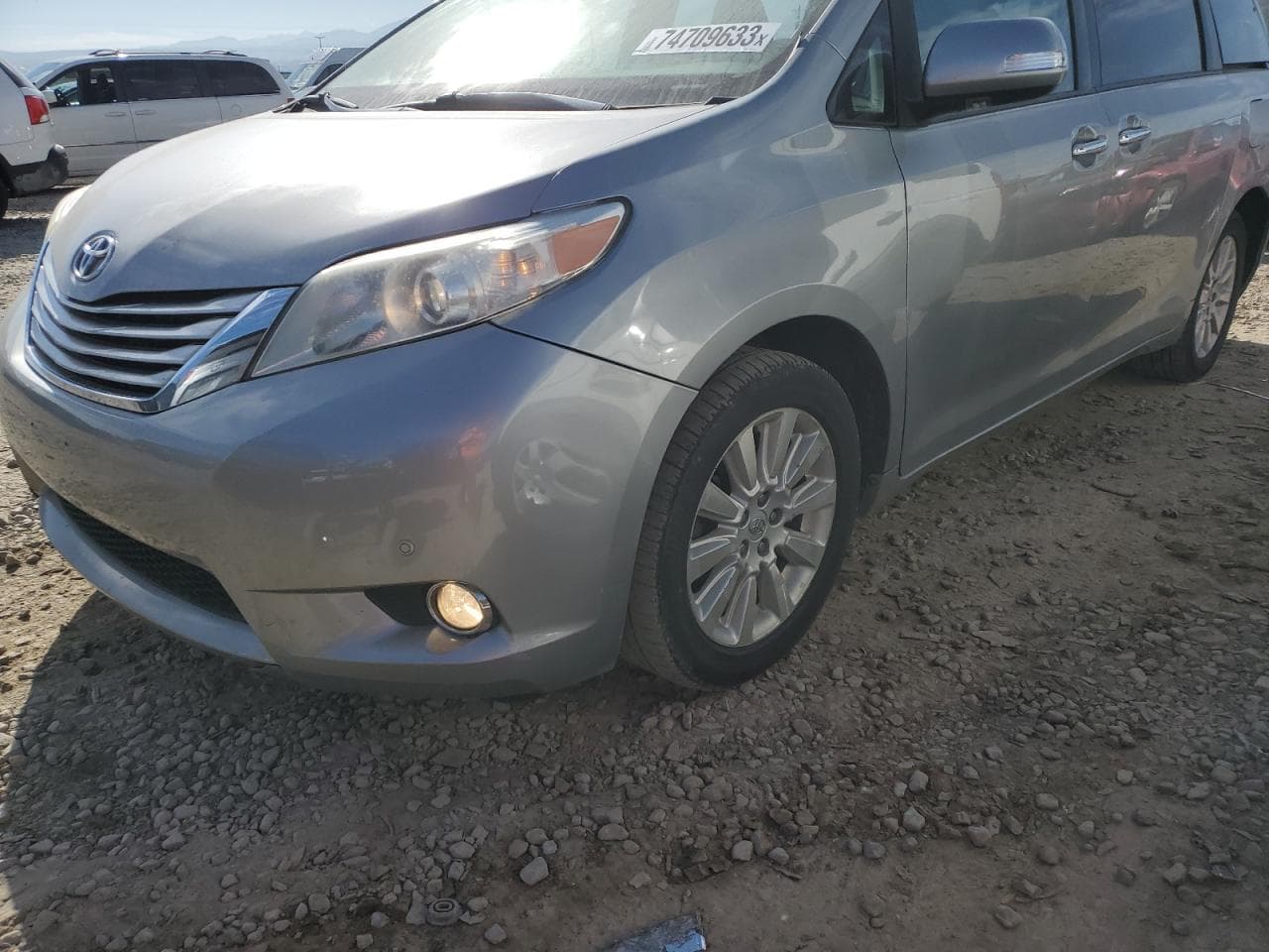 2013 Toyota Sienna Xle