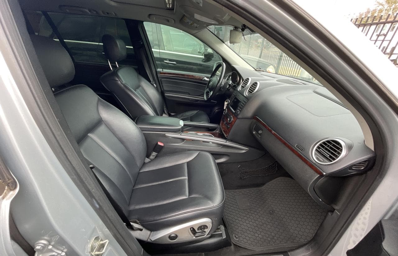 2011 Mercedes-Benz Gl 450 4Matic - foto 2