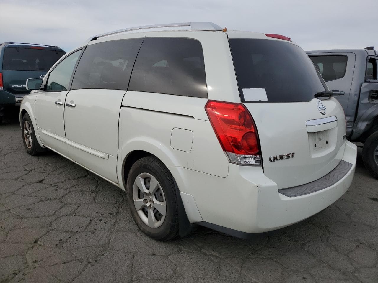 2009 Nissan Quest S - foto 2