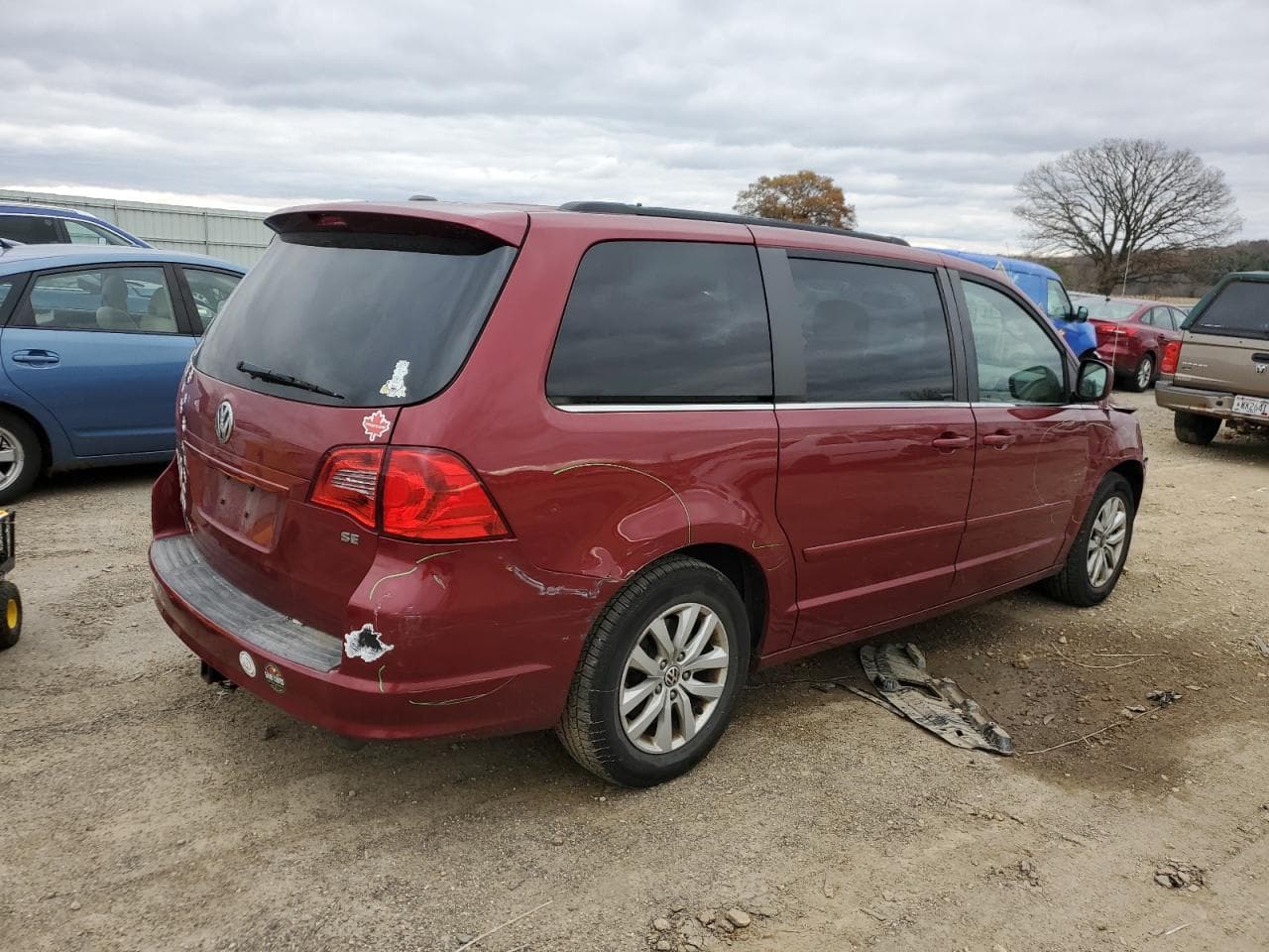 2012 Volkswagen Routan Se - foto 2