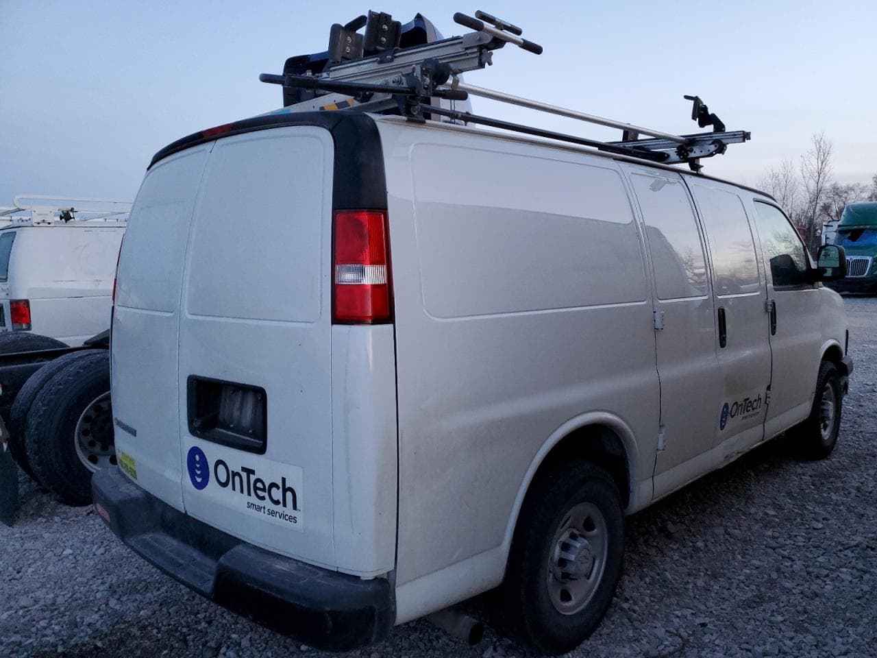 2018 Chevrolet Express 2500 - foto 3