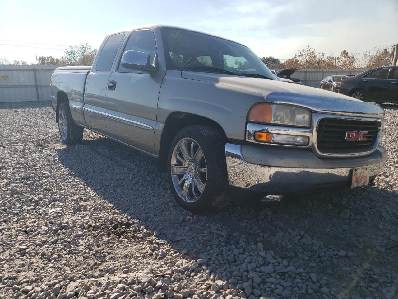 2002 GMC New Sierra C1500 - foto 4