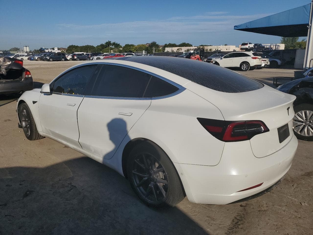 2020 Tesla Model 3 - foto 2