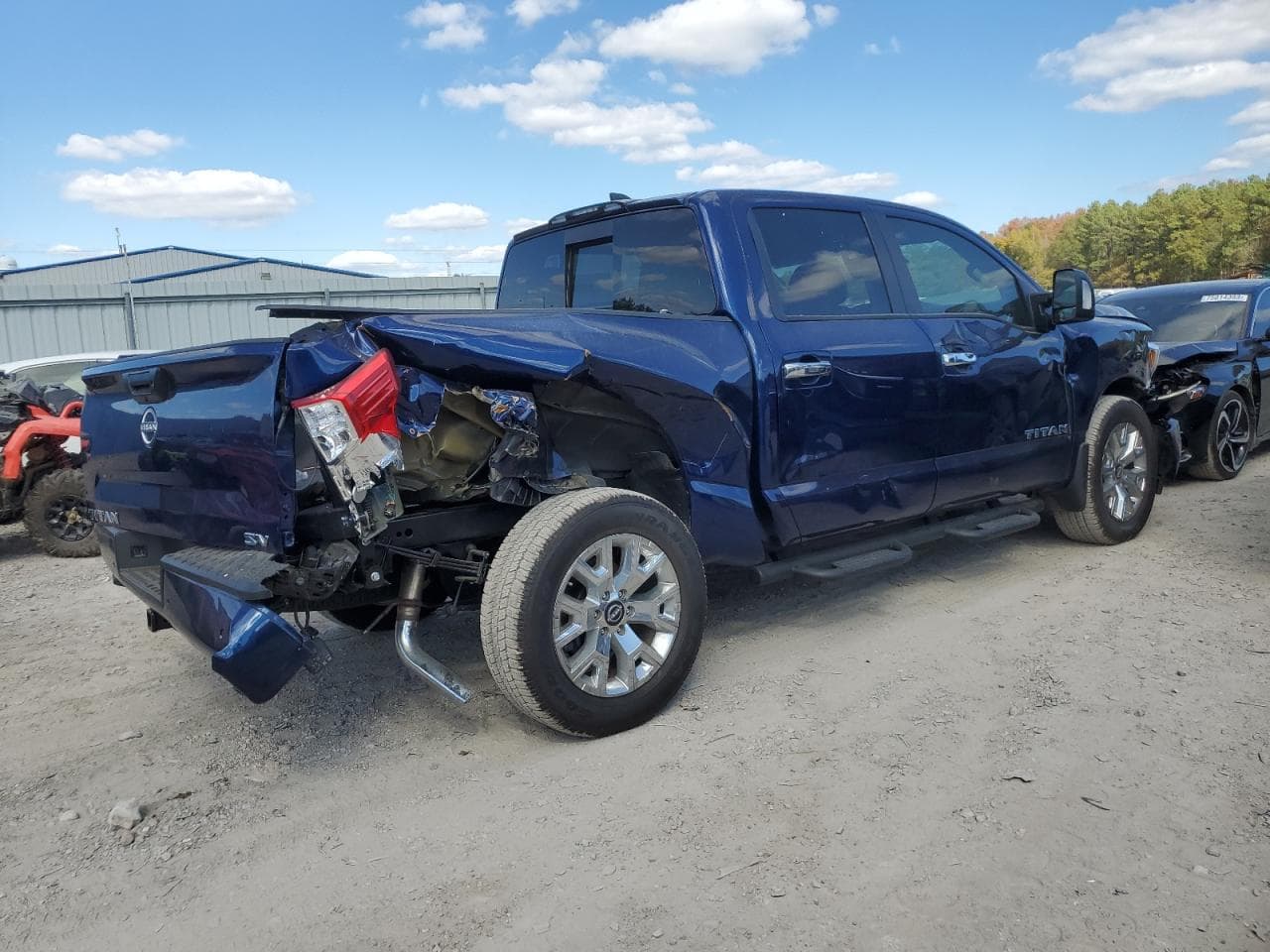 2023 Nissan Titan Sv - foto 3