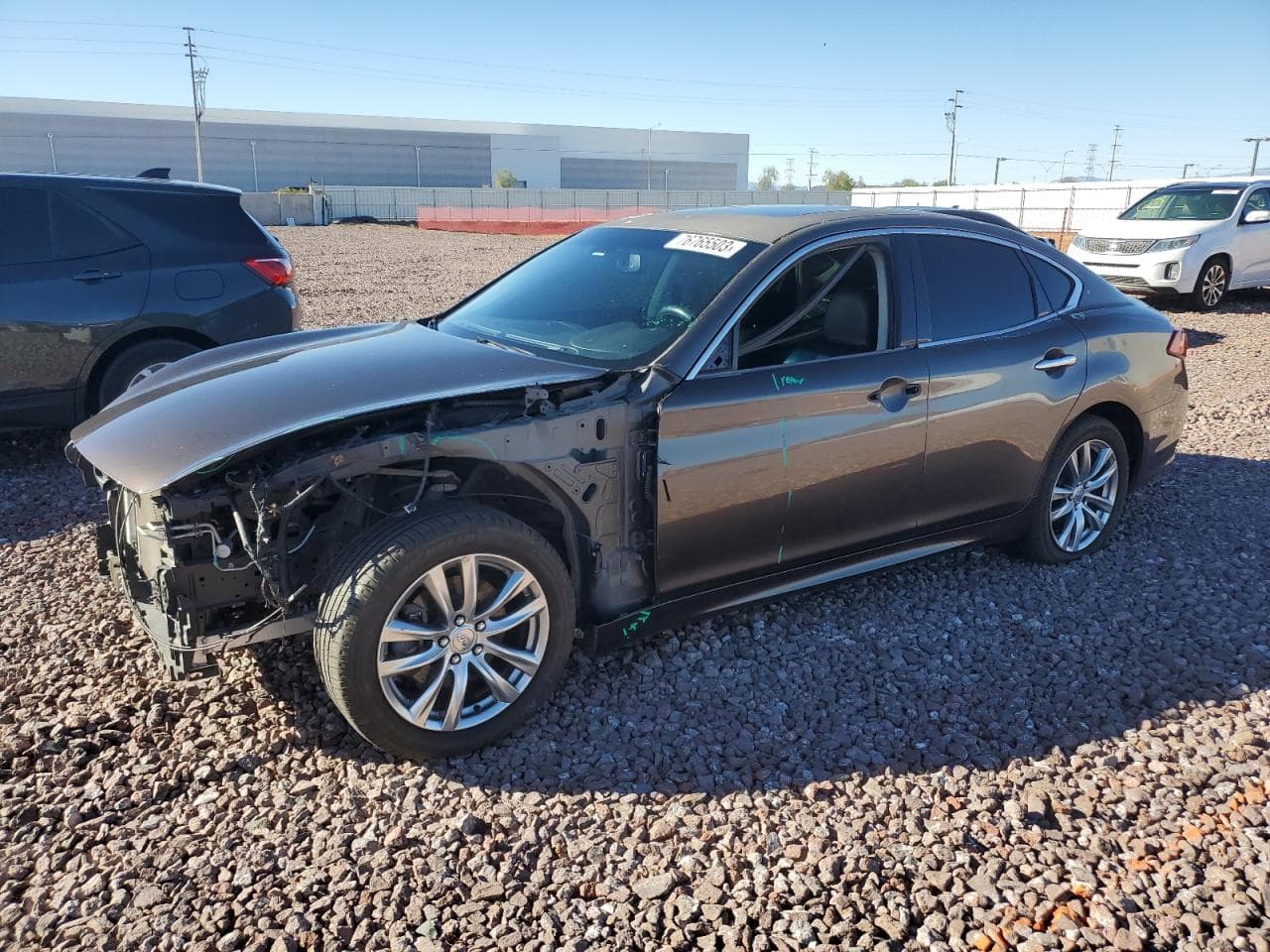 2017 Infiniti Q70 z USA
