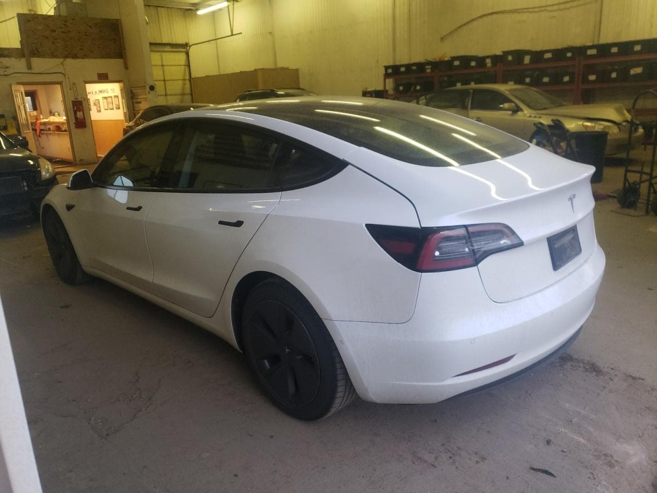2021 Tesla Model 3 - foto 2