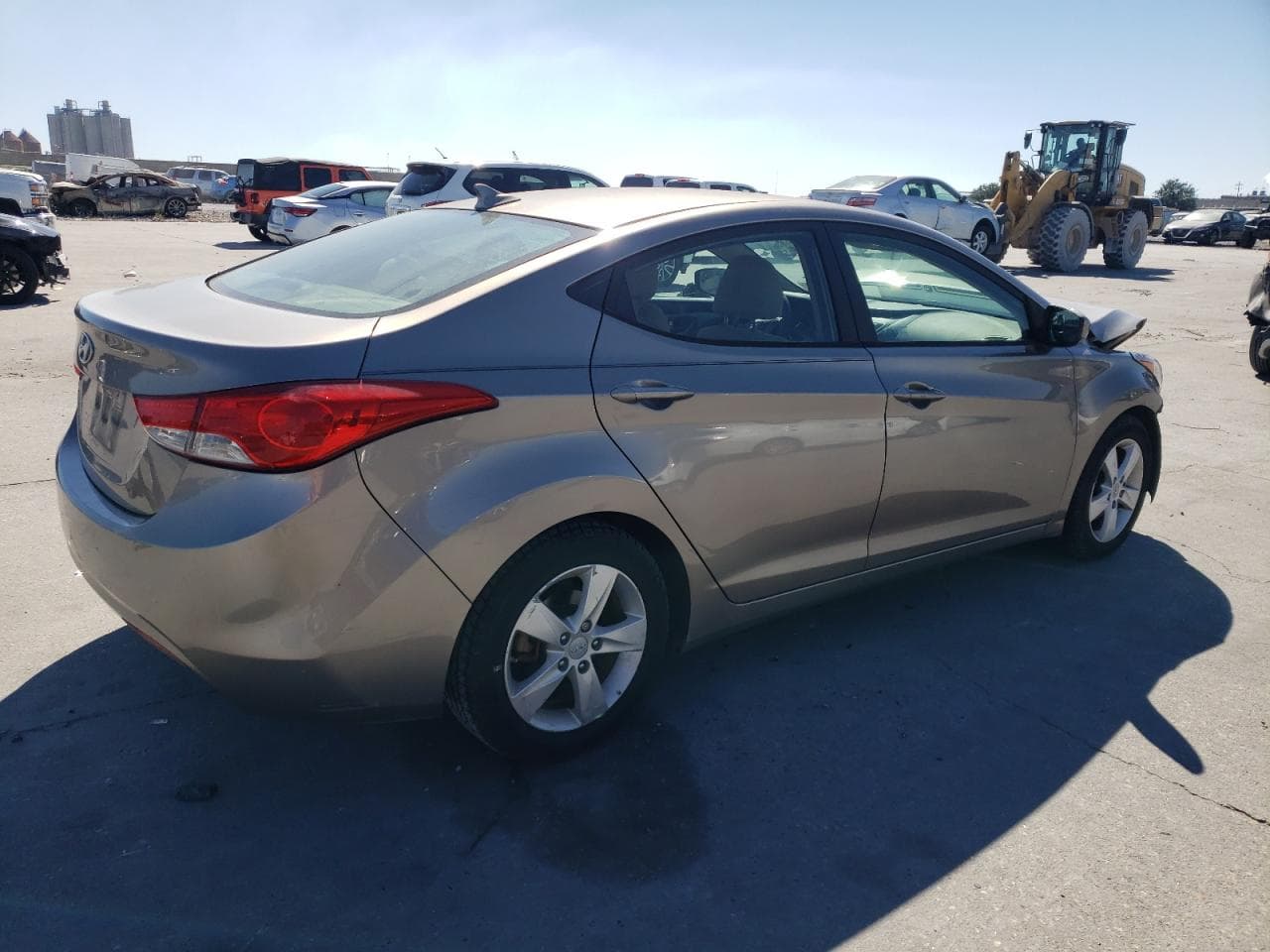 2013 Hyundai Elantra - foto 3