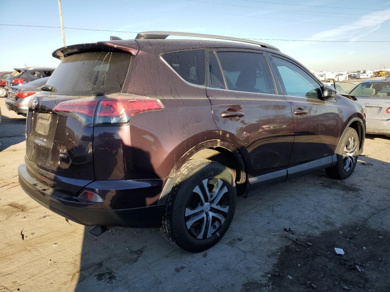 2016 Toyota Rav4 Le - foto 3