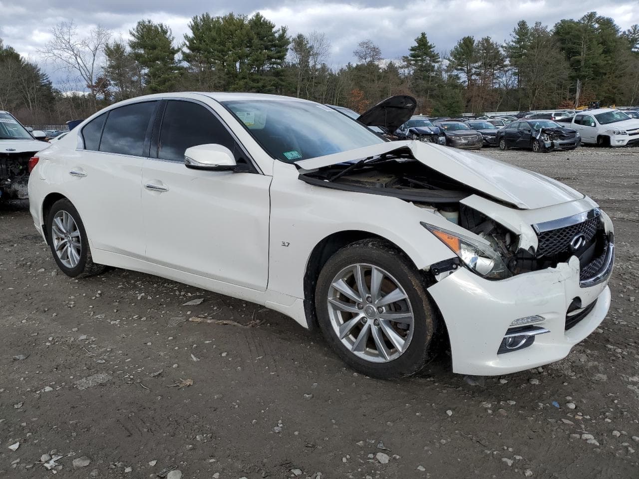 2015 Infiniti Q50 Base - foto 4