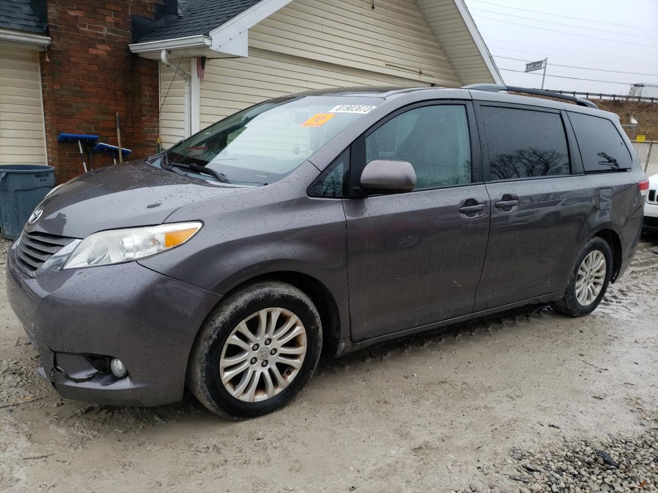 2013 Toyota Sienna Xle