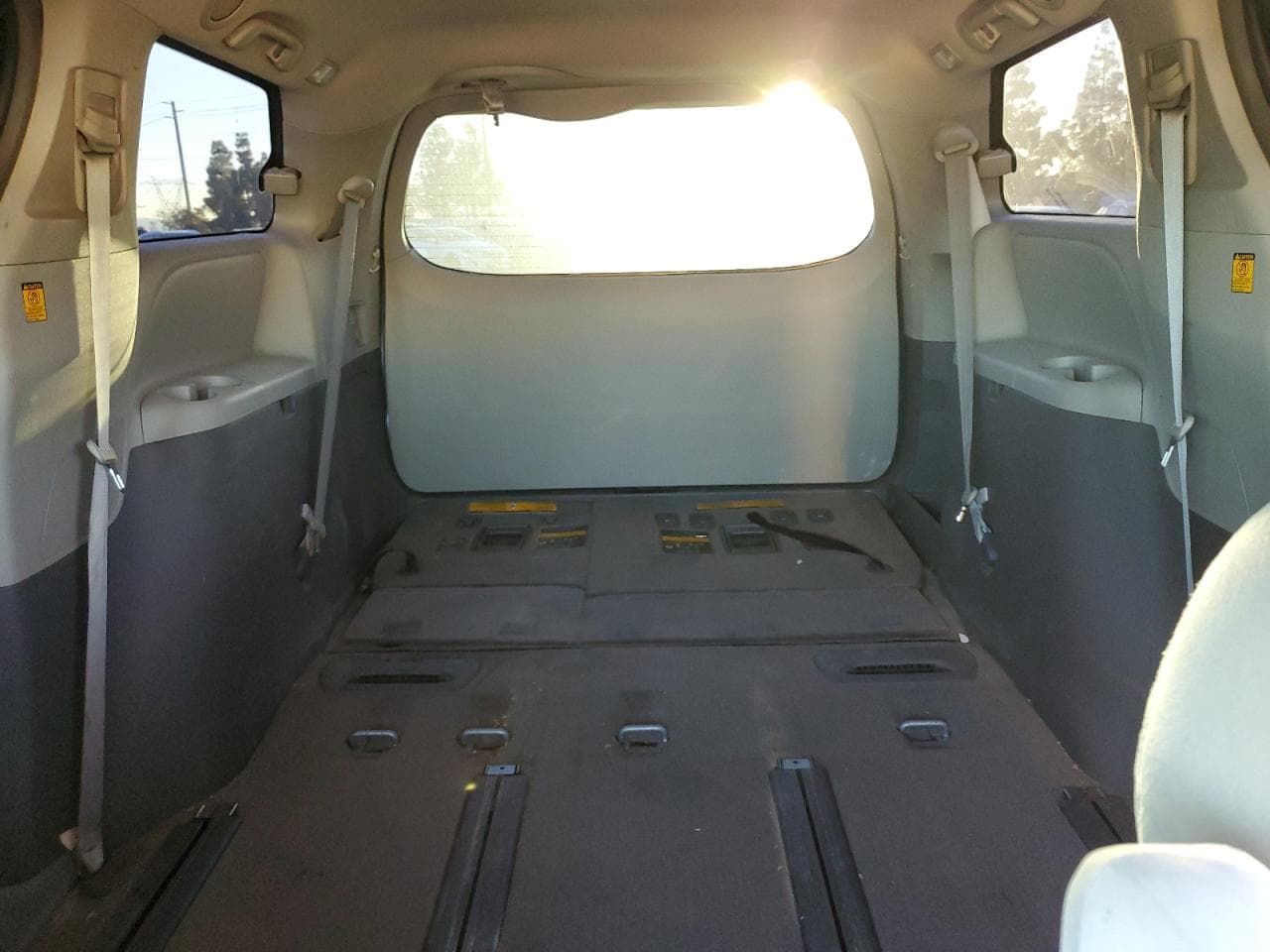 2013 Toyota Sienna - foto 3