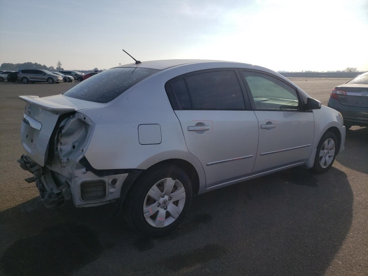 2012 Nissan Sentra 2.0 - foto 3