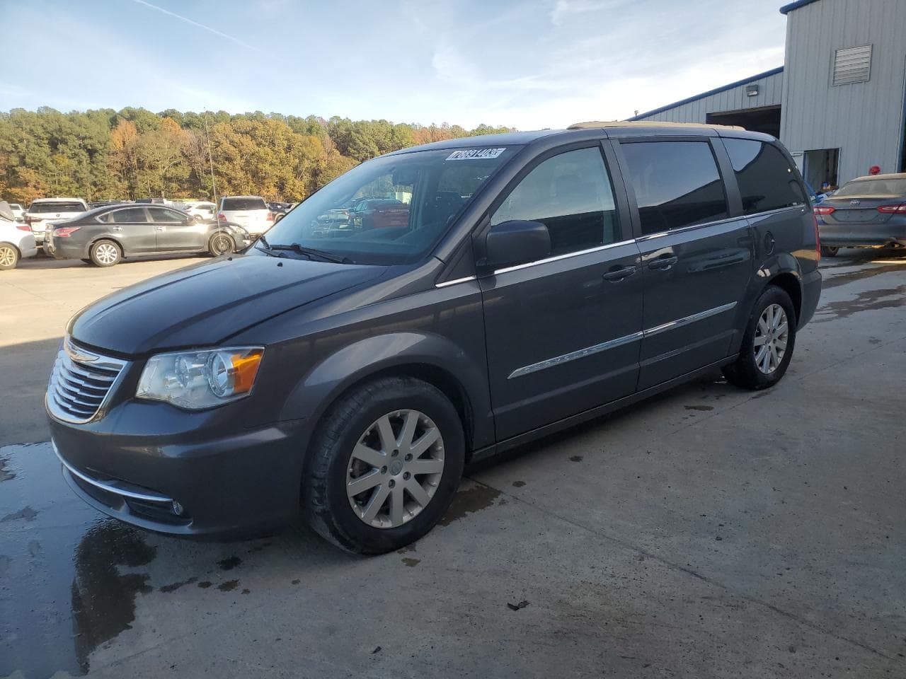 2016 Chrysler Town & Country Touring