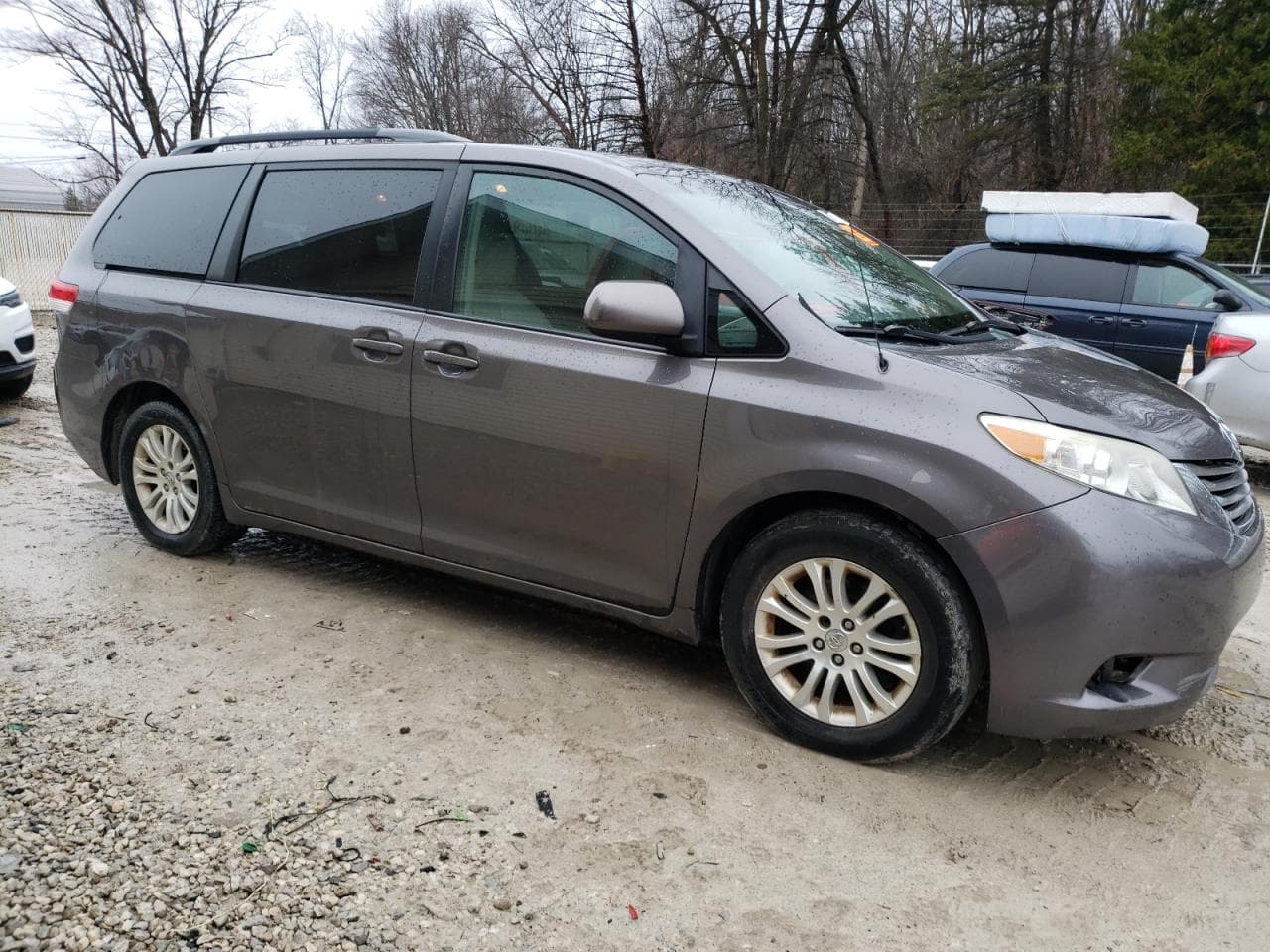 2013 Toyota Sienna Xle - foto 4