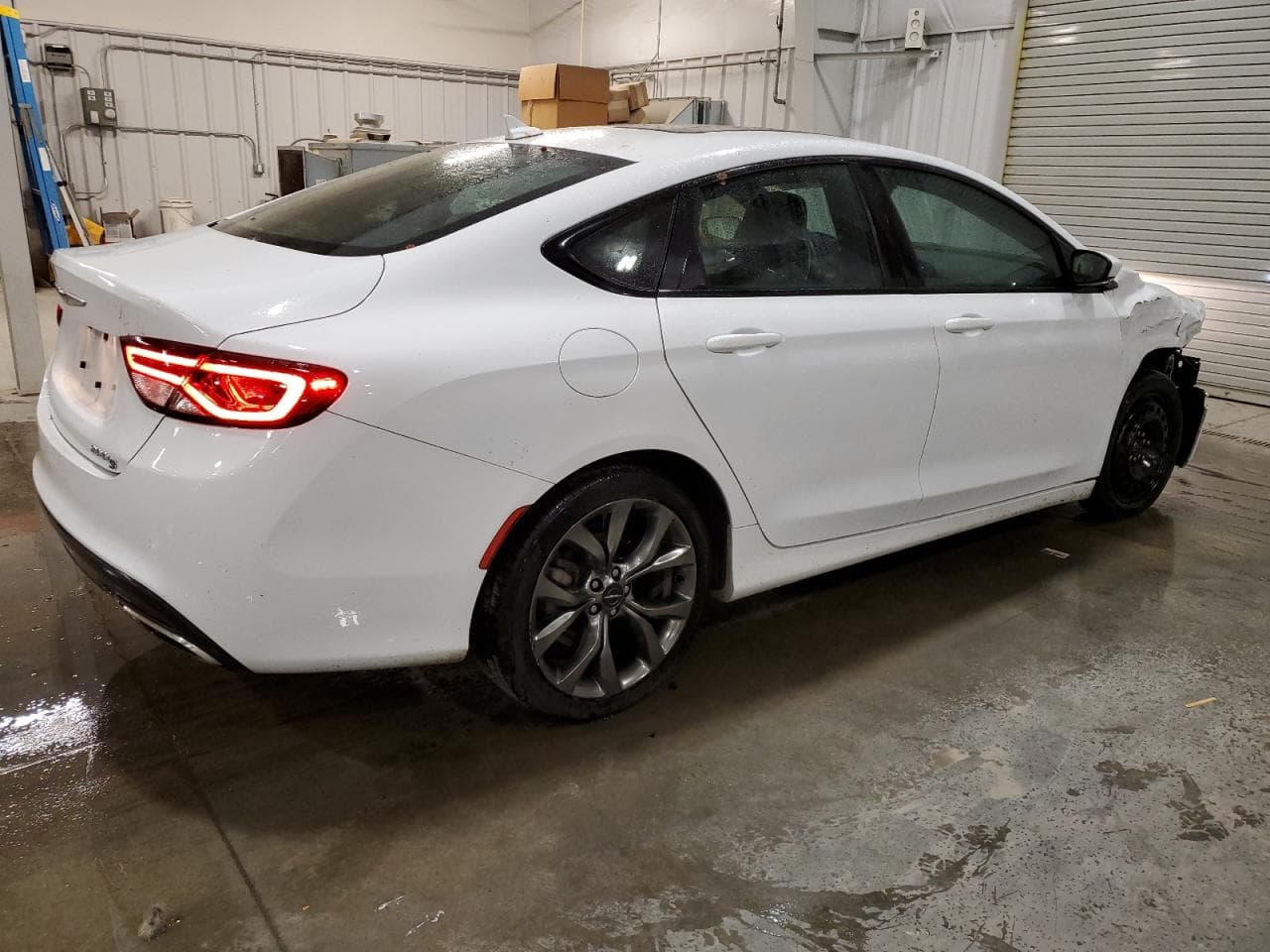 2016 Chrysler 200 S - foto 3