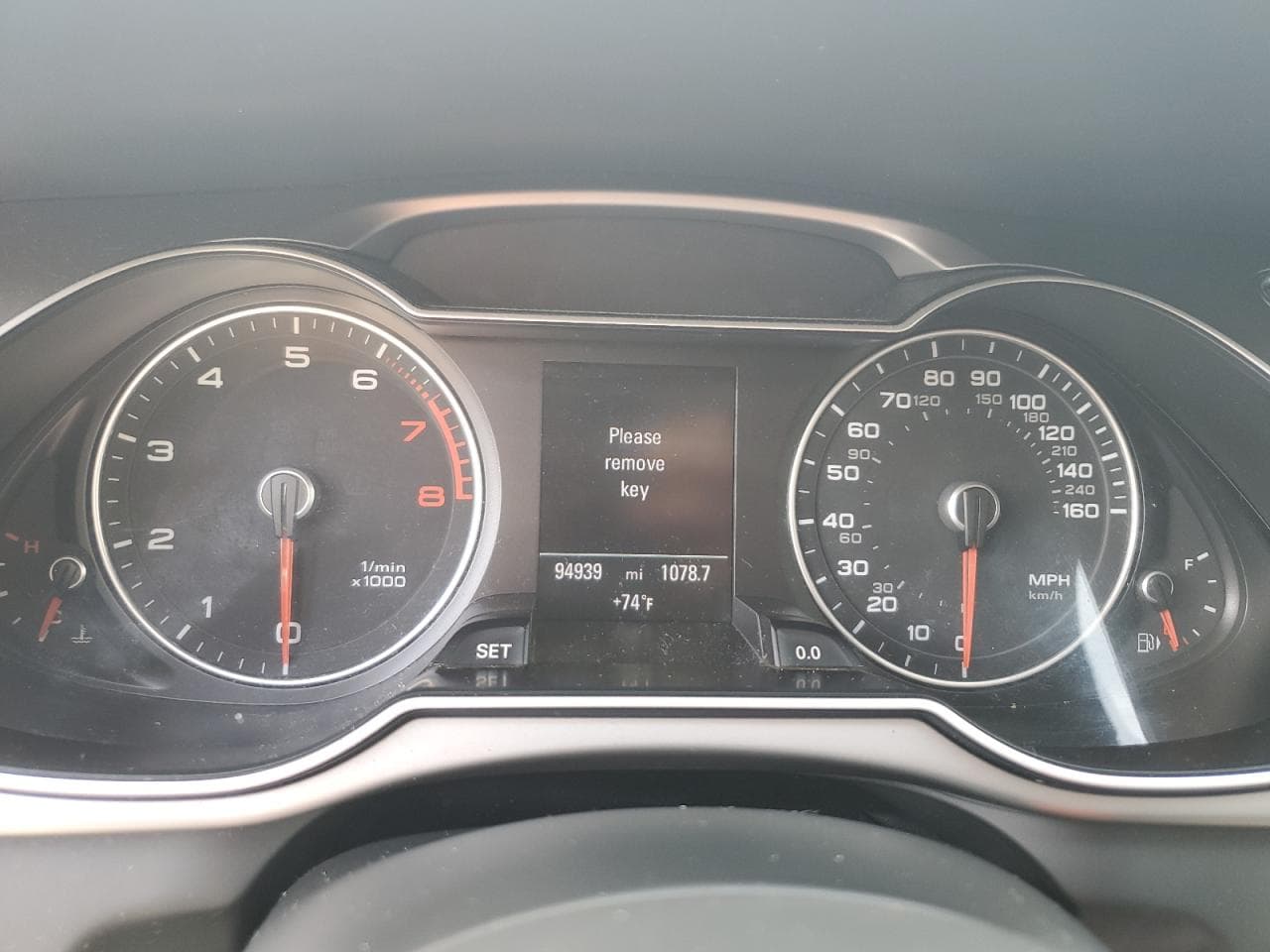 2013 Audi A4 2.0T Premium - foto 4