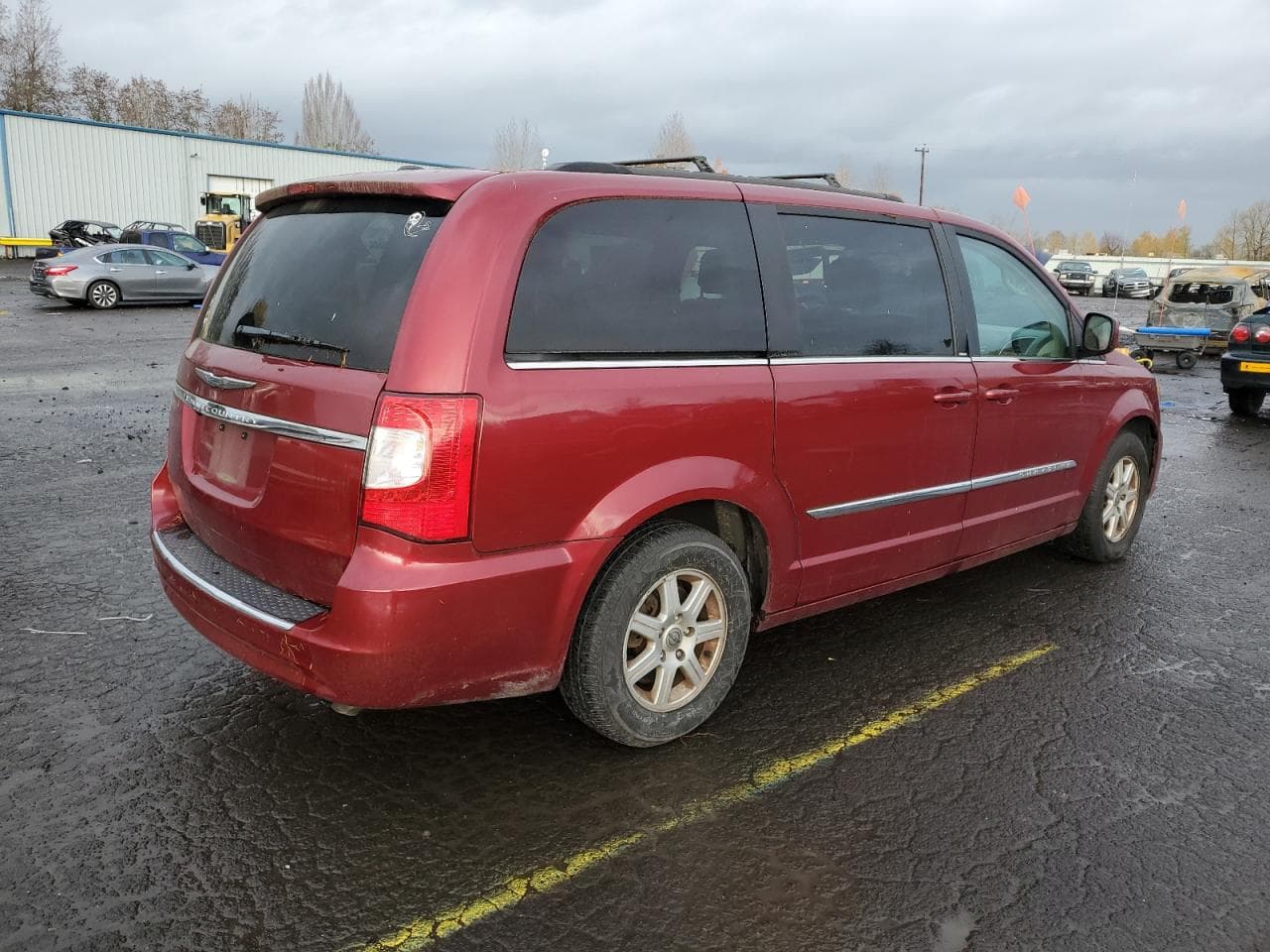 2012 Chrysler Town & Country Touring - foto 3