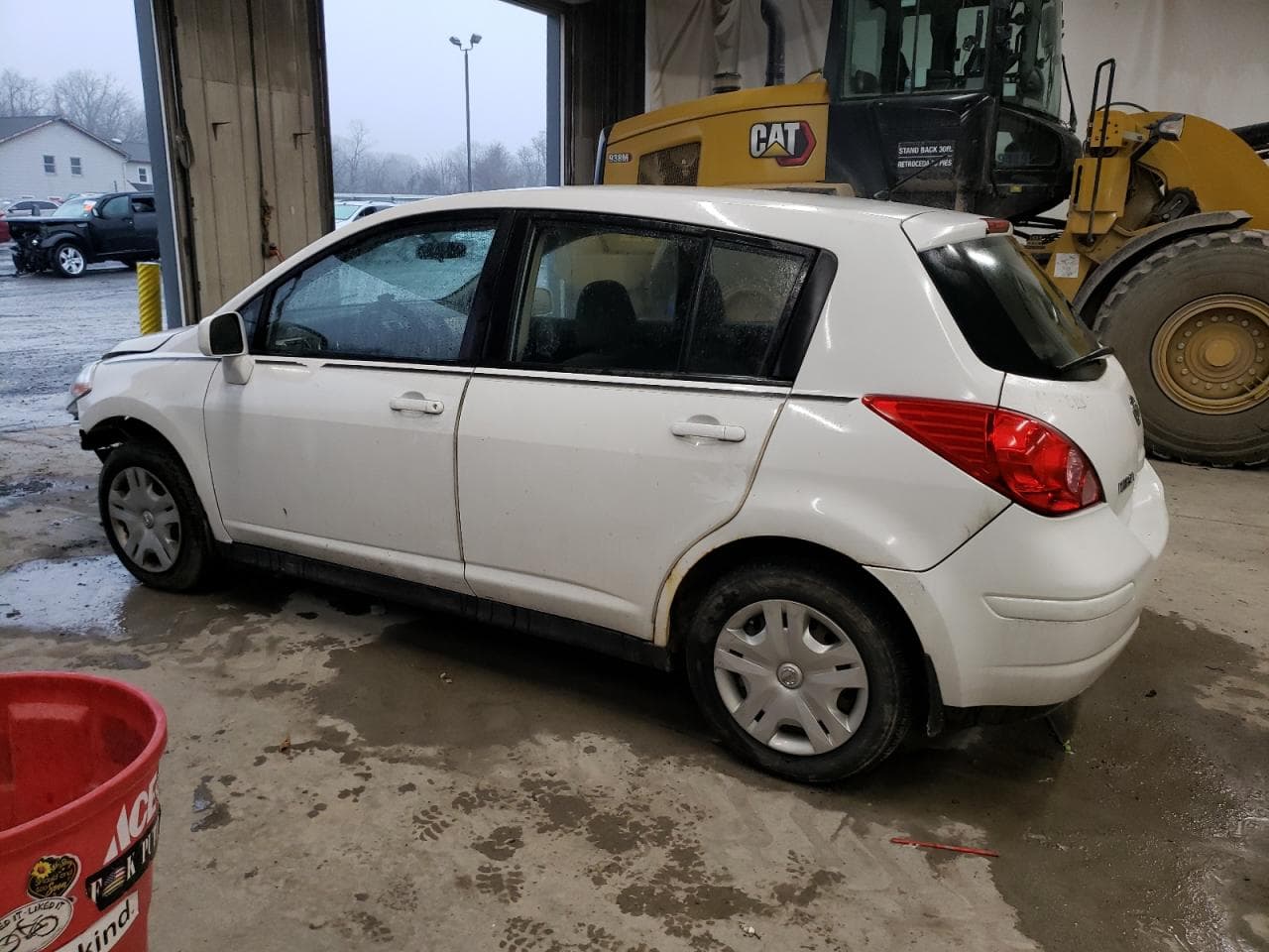 2011 Nissan Versa 1.8S - foto 2